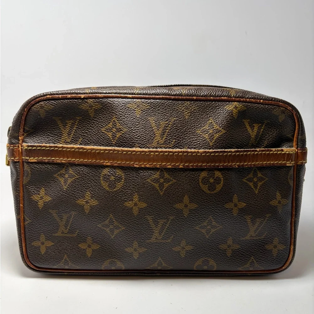 SOLF Louis Vuitton Compeigne 23 Toiletry Pouch/Cosmetic Pouch Monogram